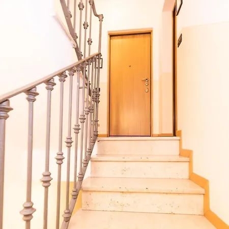 Διαμέρισμα Bilocale 2 Piazza Vittoria - Affitti Brevi Italia Μπρέσια